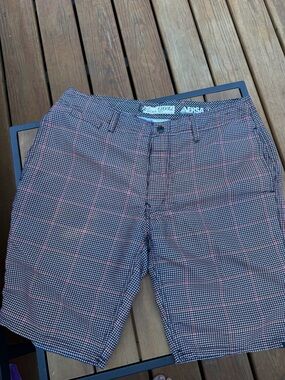 Versa Men’s Plaid Performance Shorts - size 32